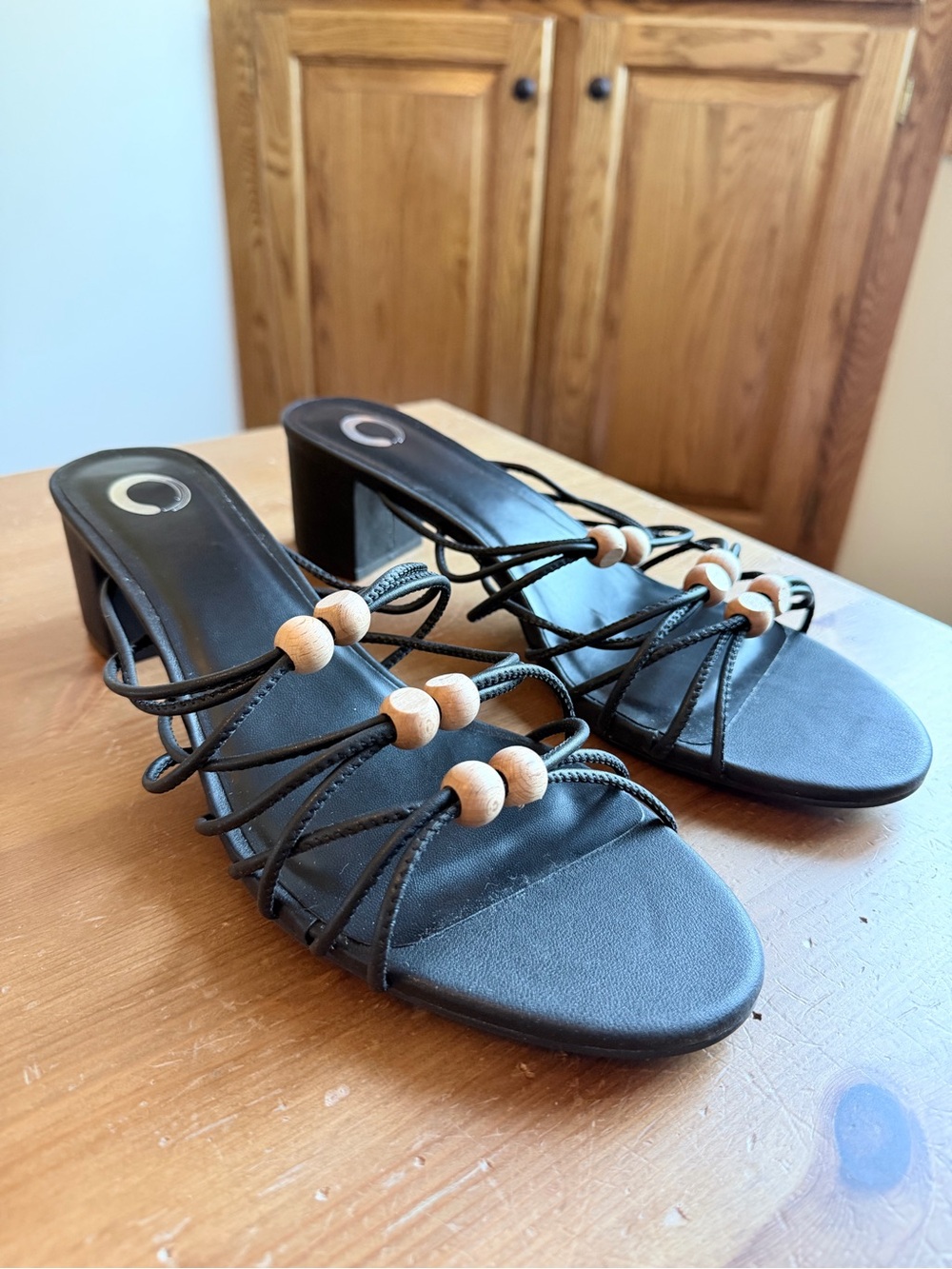 Journee Collection NEW Size 12 Black Strappy Bead Detail Heeled Sandals